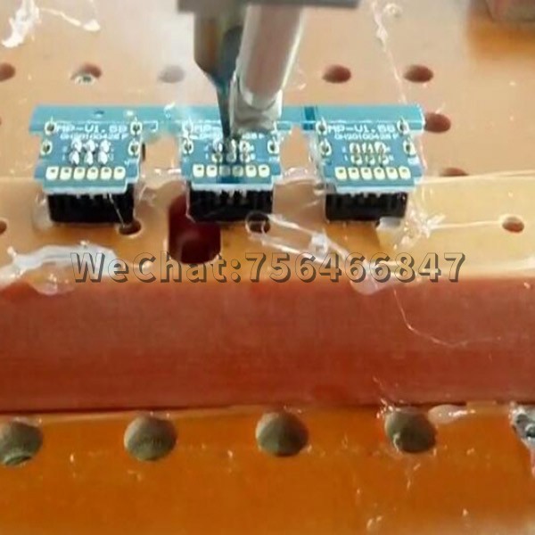 电子元器件自动焊锡机应用案例